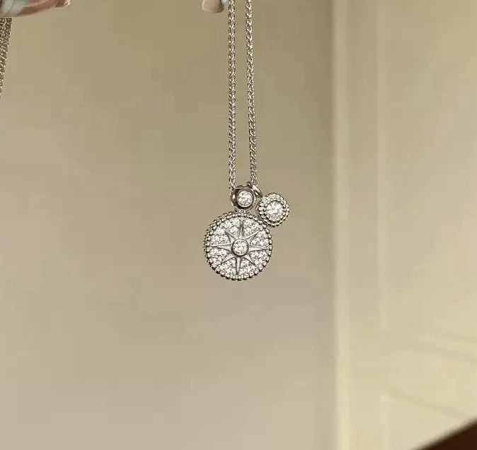 Women Girls 925 Sterling Silver Compass Necklace,CZ Star Pendant 045