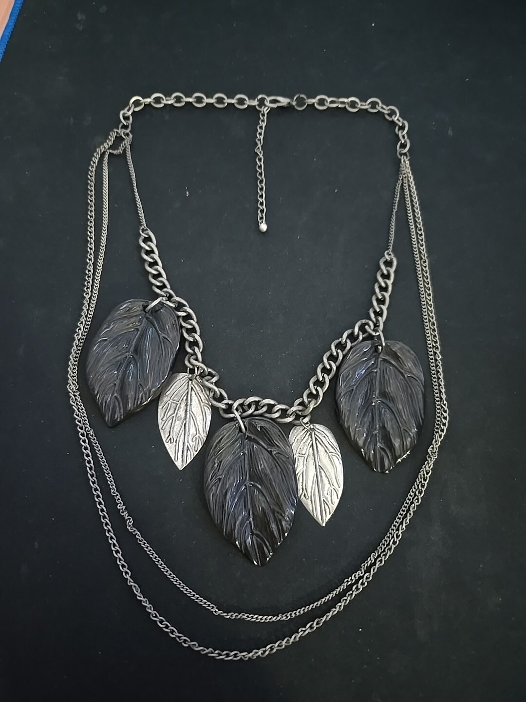 Black & Silver Tone Plastic & Metal Hanging Leaves Statement Necklace Adjustable