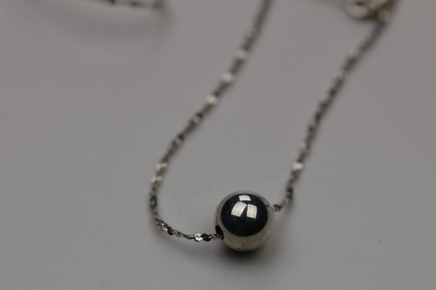 Vintage Italy 925 Sterling Silver Ball Pendant Necklace 18 Inch Sparkle Chain