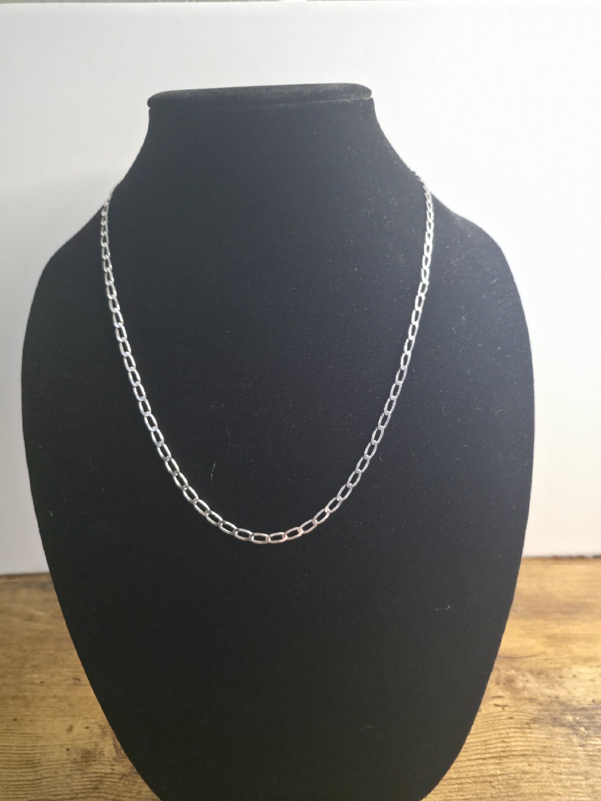 925 Sterling Silver Figaro Chain Necklace, Italy 11.50 Grams (20 Inch)