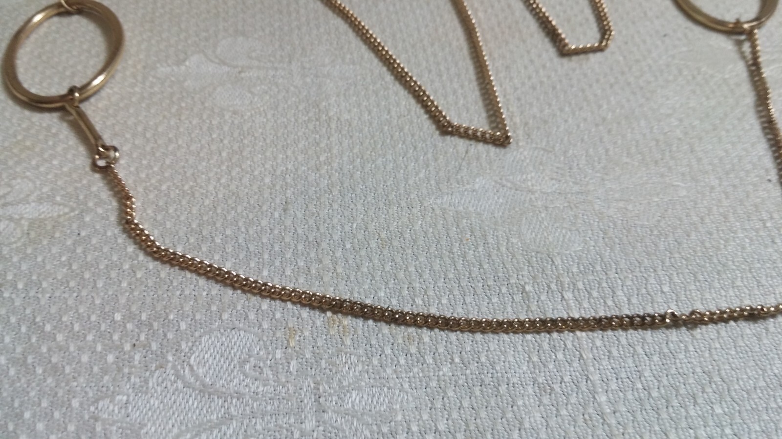 Vintage GT Metal Link Chain Yellow Plastic Crystal Accent Bead 37.5″ Necklace