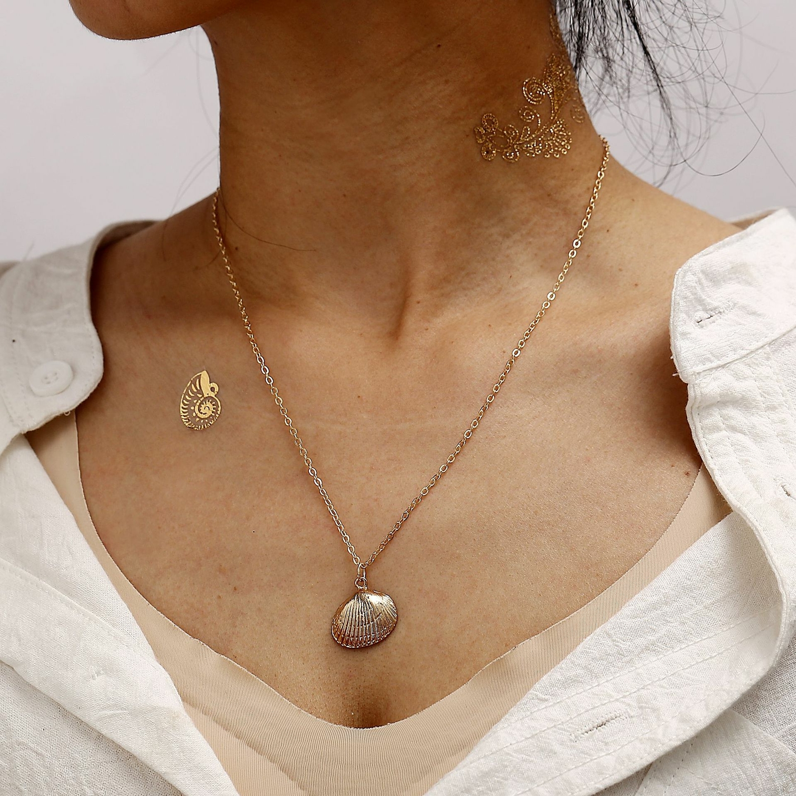 Fashion Boho Sea Shell Alloy Pendant Chain Choker Necklace Women Beach Jewelry