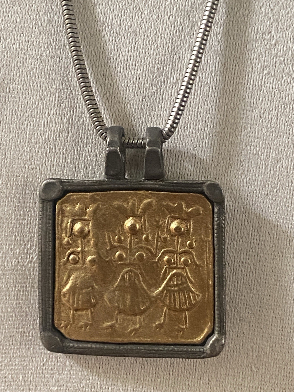 Chico’s Reversible Folk Art Pendant Necklace Women Mixed Metal 58g 18-21” Boho