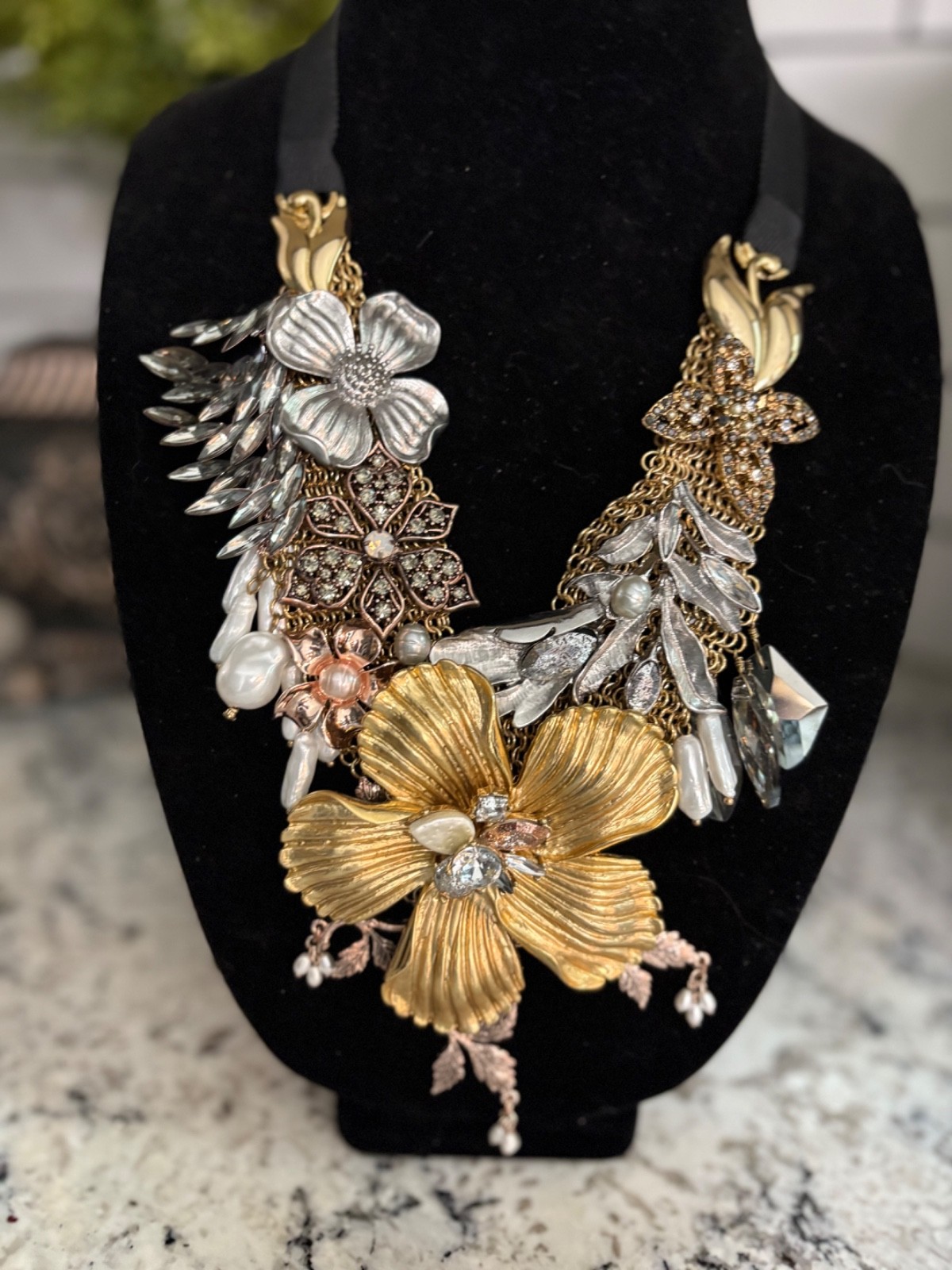 Chico’s Mixed Metal Floral Statement Necklace Limited Edition NWOT! Gorgeous!!