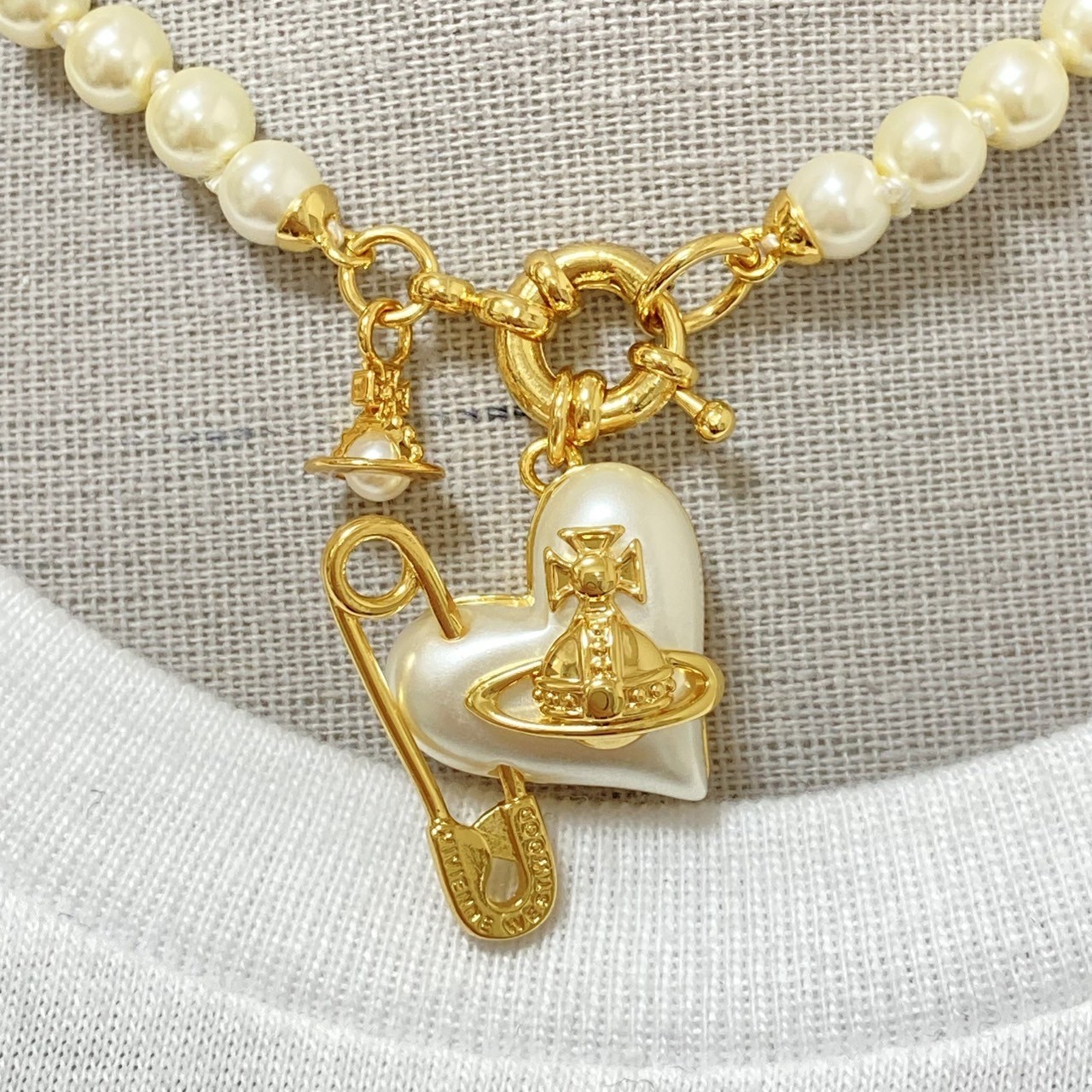 Vivienne Westwood Necklace ORIETTA Pearl Heart Safety pin Gold 40cm NO BOX