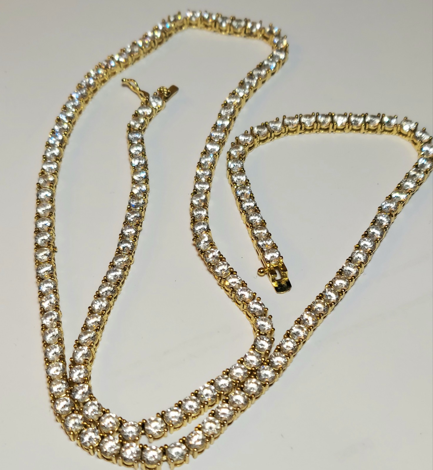 Beautiful 24″ Tennis Necklace Cubic Zirconia Glass Stones All prong Set Sparkly