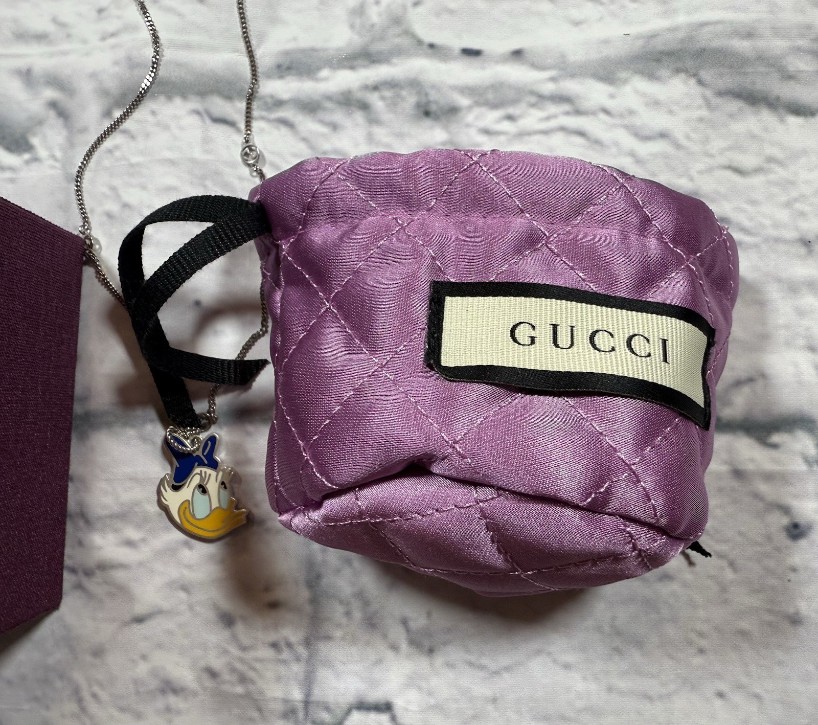 Gucci x Disney Daisy Duck Silver Necklace 45cm Chain New With Box Bag and Tags
