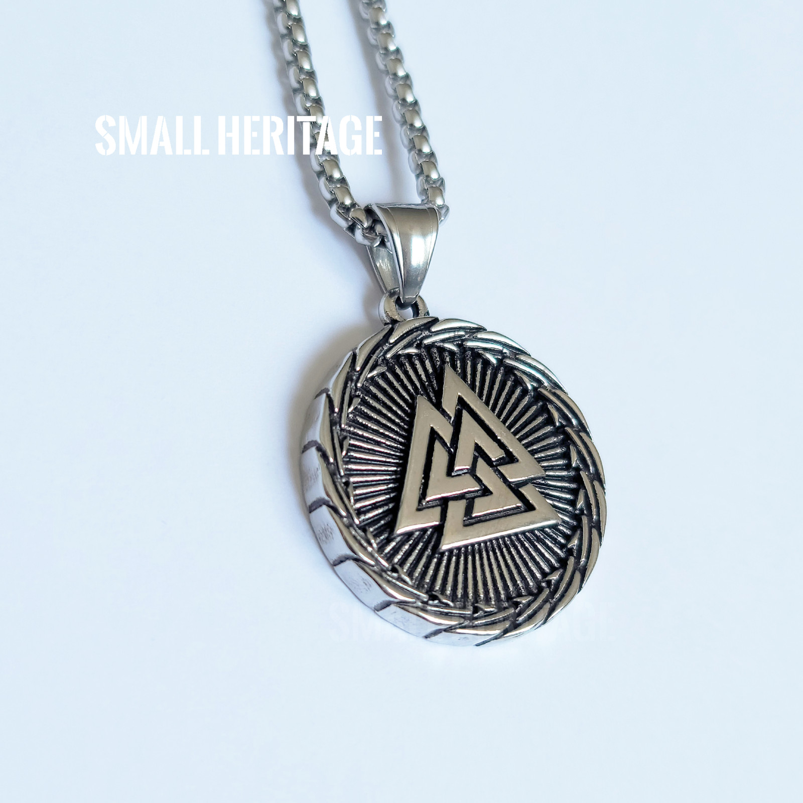 Viking Stainless Steel Necklace Norse Rune Vegvísir Pendant Amulet Valknut Men
