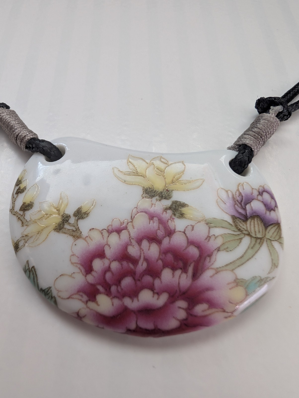 Crescent floral print white ceramic pendant adjustable cord NONE METAL Necklace