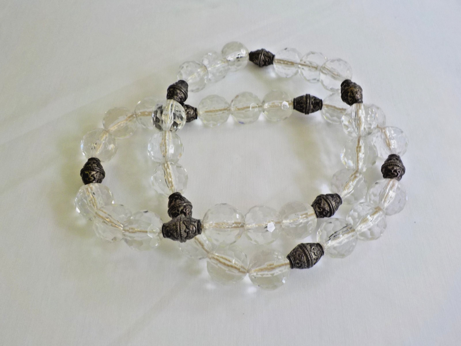 Clear Round Faceted Ball Bead Necklace Plastic Acrylic Silver Tone Metal NoClasp