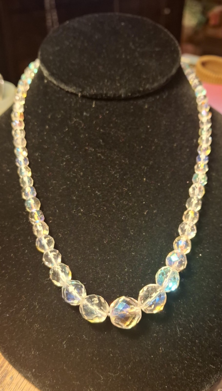 Pre-owned No Brand Graduated Aurora Borealis Necklace