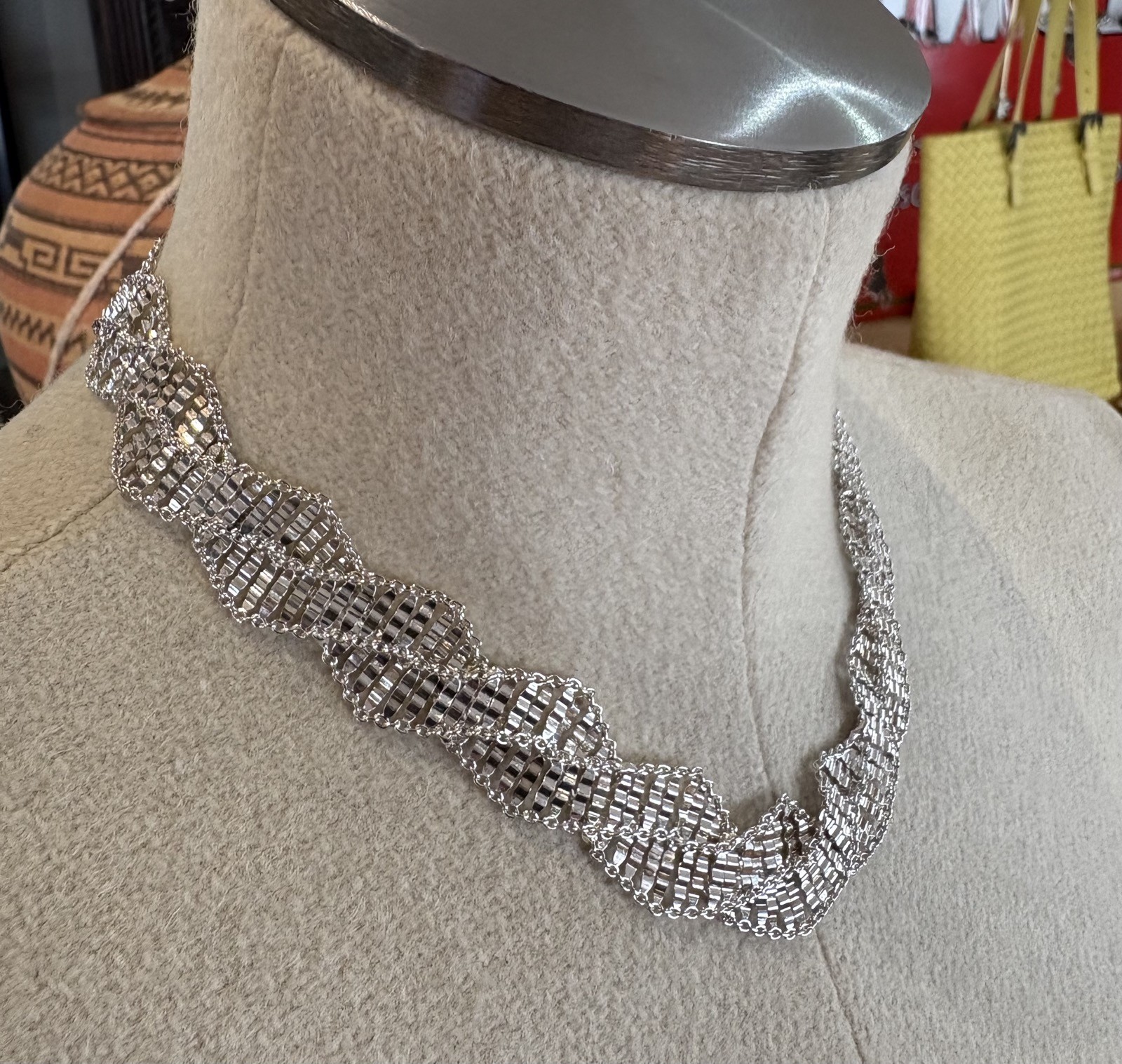Vintage Italian Sterling Silver Patent Pending 42.5cm Intertwined Necklace