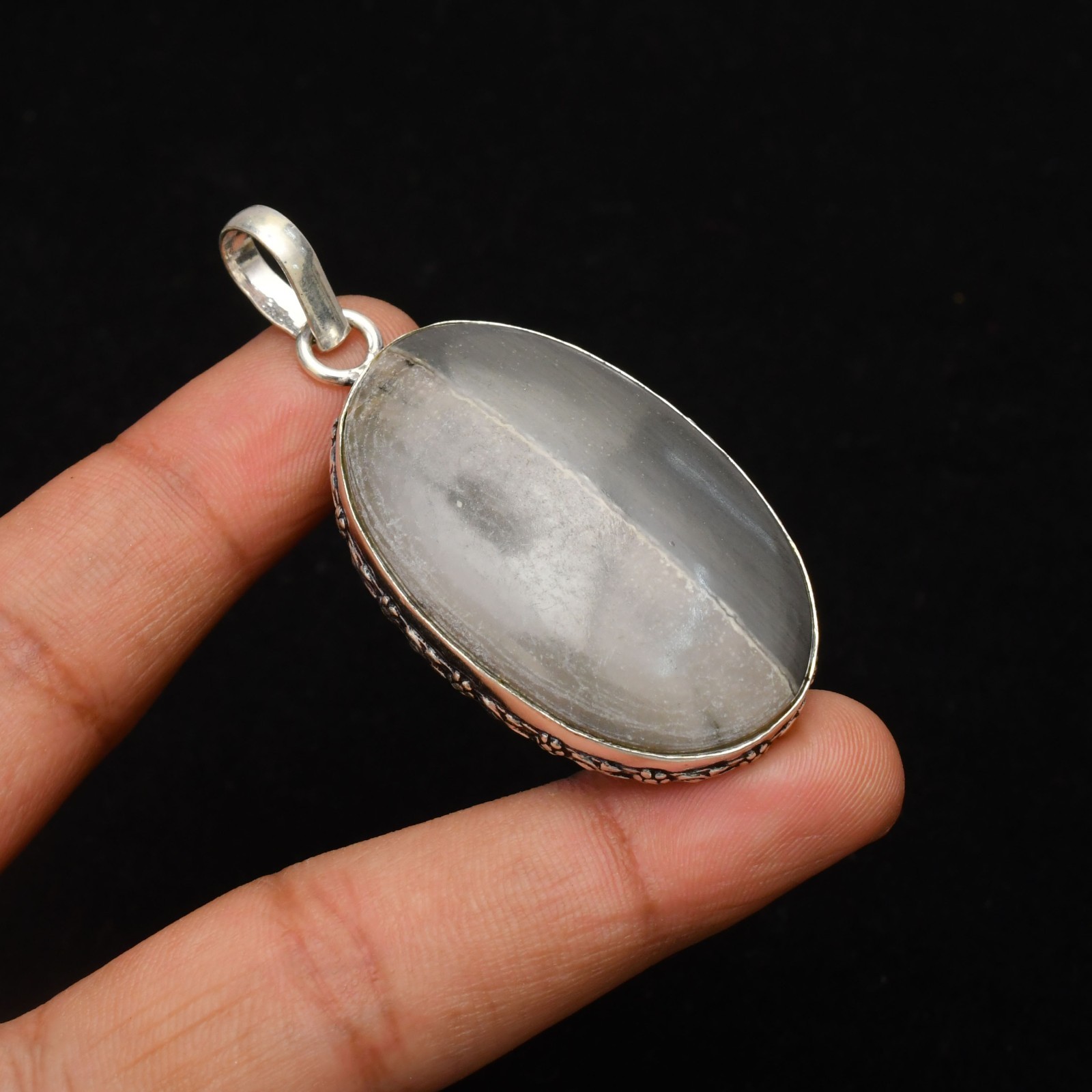 Gray Agate Gemstone 925 Sterling Silver Jewelry Pendant 2.28″
