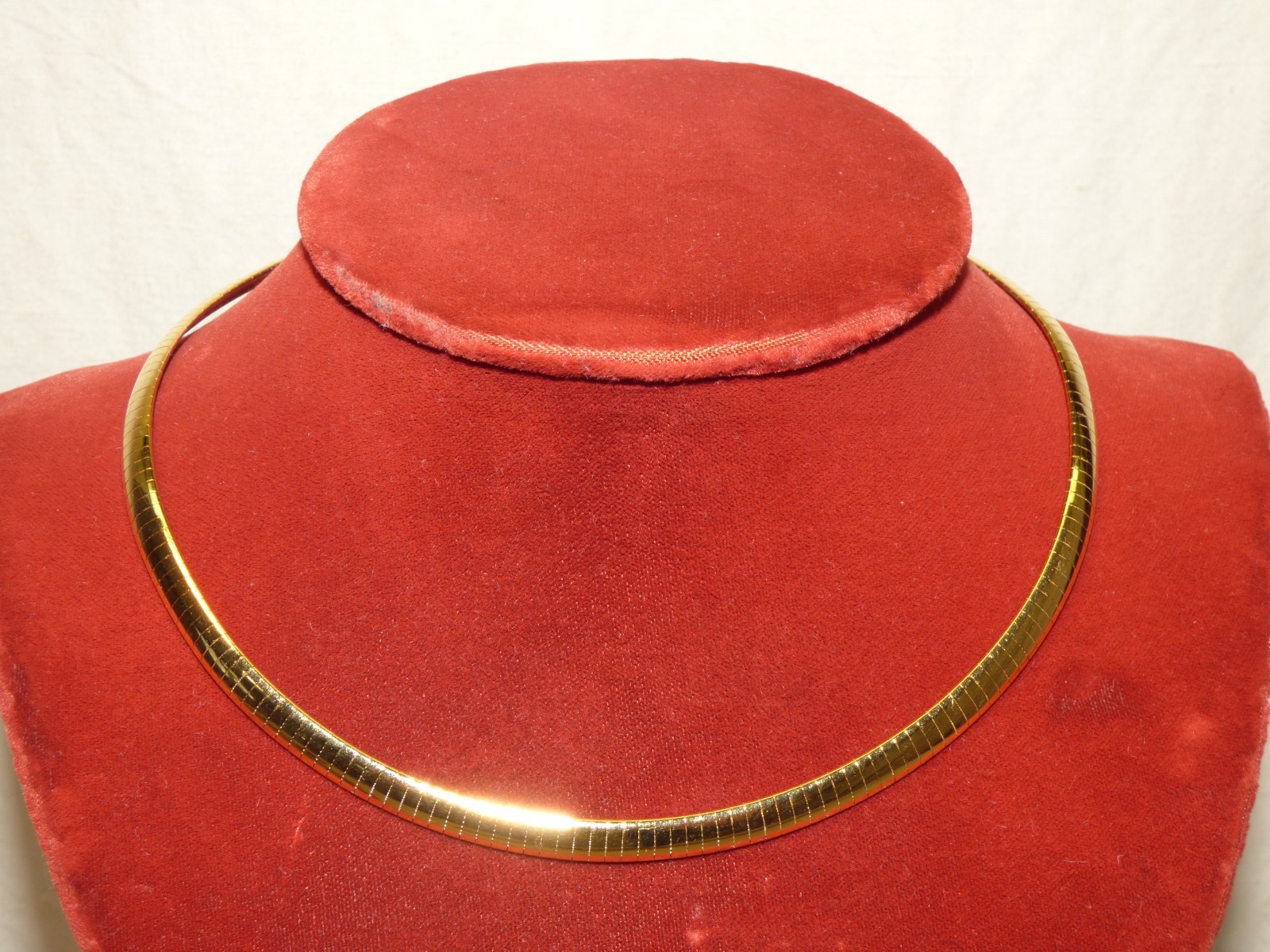 NEW Lot of 3 Gold Tone 16″ Omega Collar Choker Necklaces w Safety Clasp 2 DM NOS