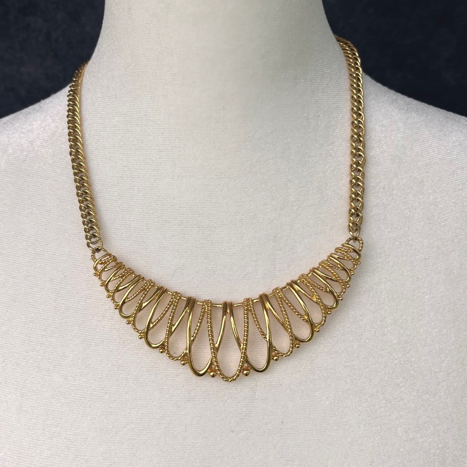 Vintage 90s AVON Gold Tone Bib Gilded Mesh Open Work Necklace Loop Statement