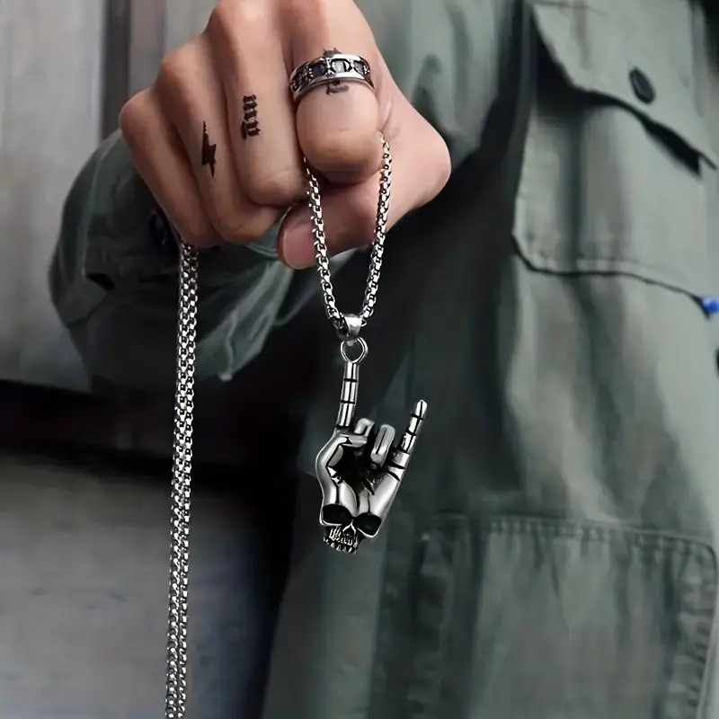 Rock-On Skull Jewelry Vintage Silver Look Music Gothic Pendant Necklace