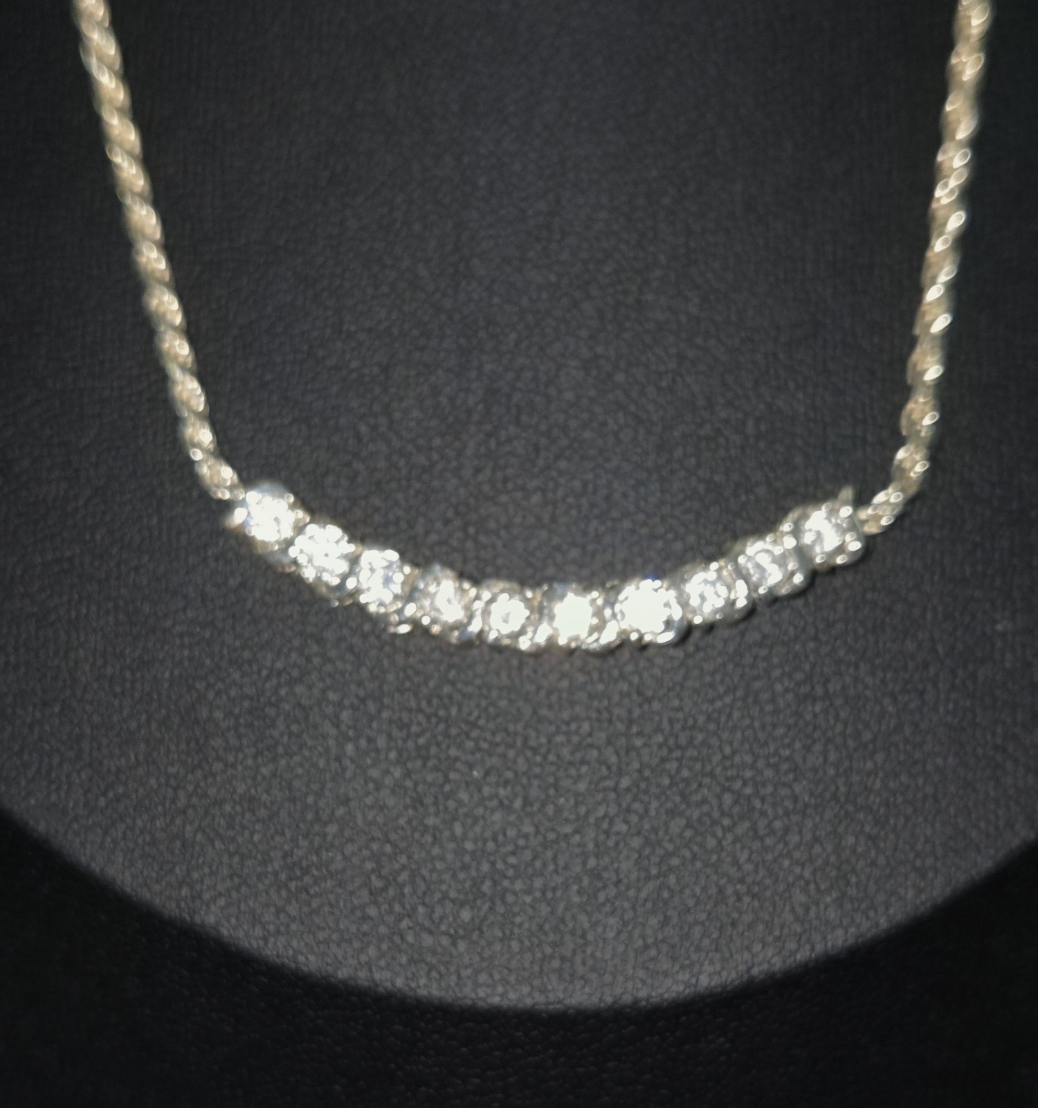 Silver Tone Rope Chain Necklace Curved Clear Rhinestone Bar Centerpiece