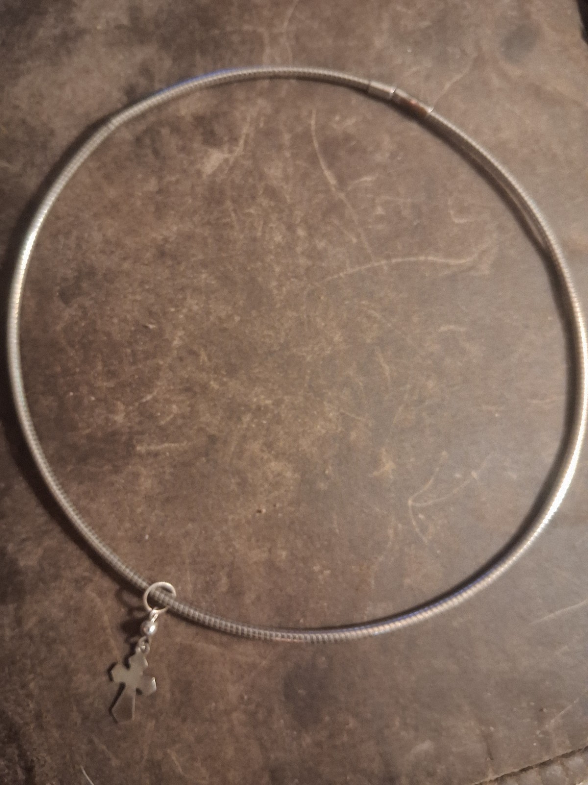 Silver Tone Snake Chain Necklace Dangle Charm Round Screw Closure