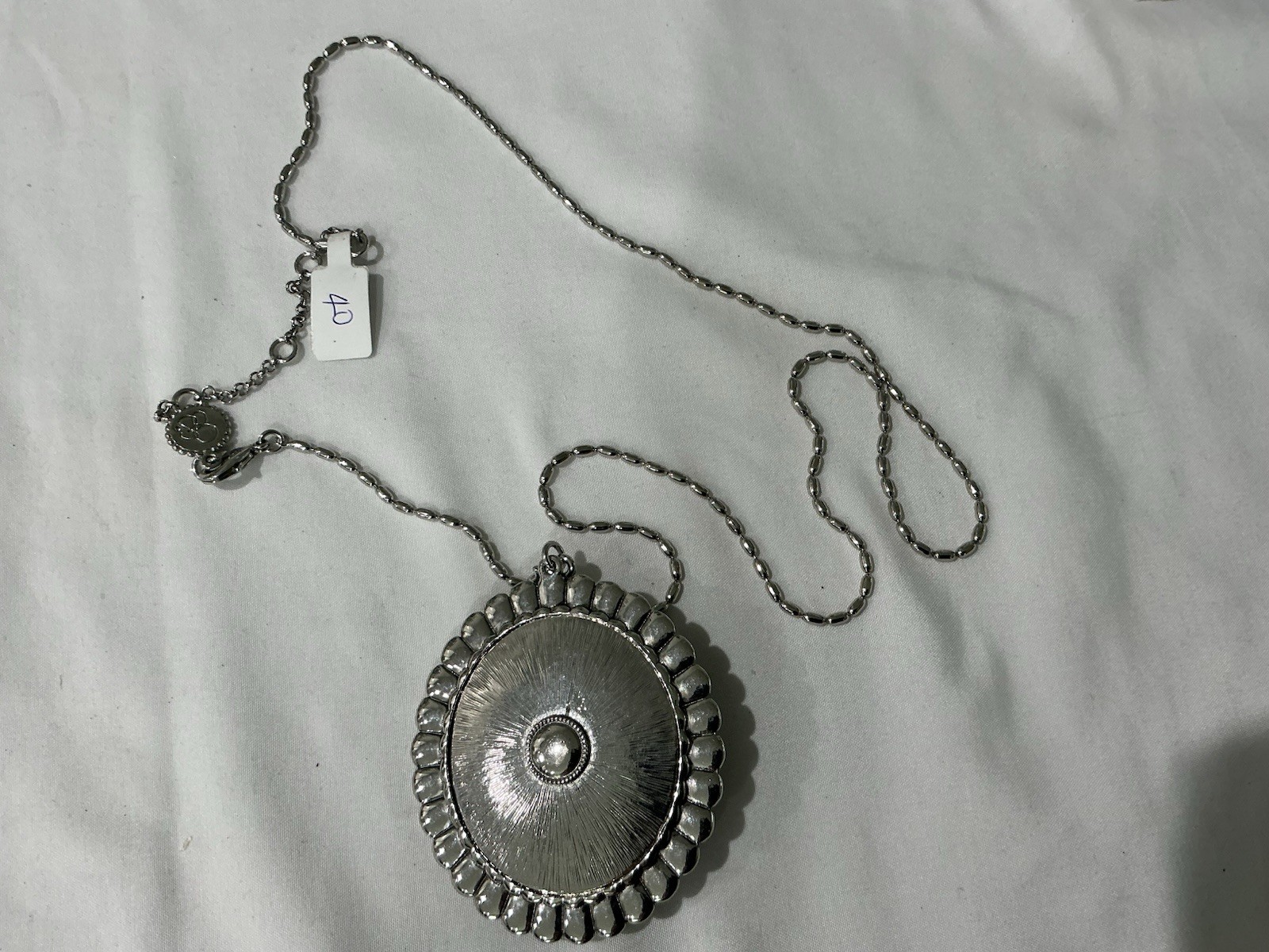Silver Tone Turquoise Round Bezel Charm Pendant Necklace Metal Cable Chain