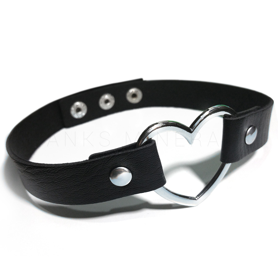 Leather Heart Choker Collar Punk Goth Adjustable Rivet Necklace Love O-Ring