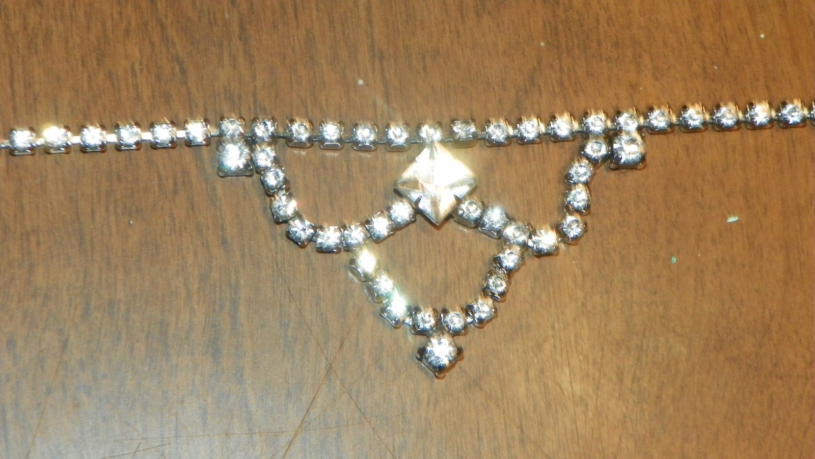 vtg signed D’ver’s NYsilver tone w/rinestones n 15″ lgecklace