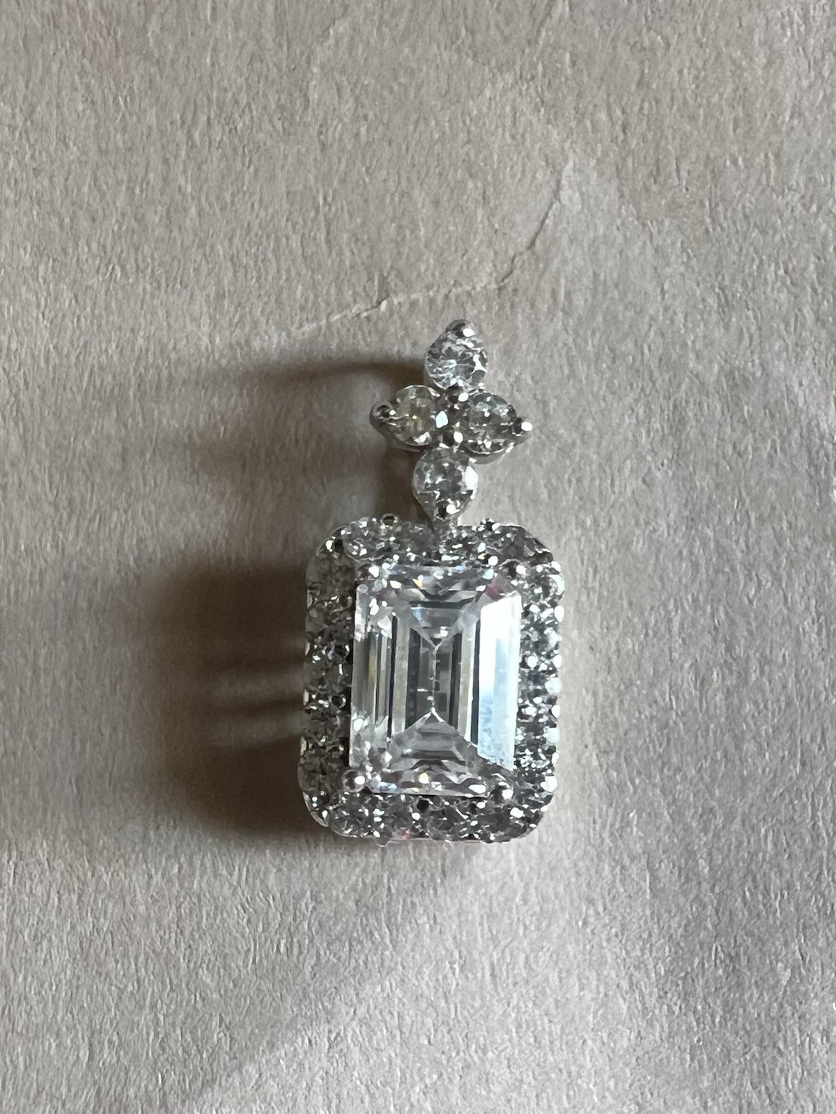 Authentic Emerald Cut White Moissanite VVS1 Halo 1 Carat 925 Silver Pendant