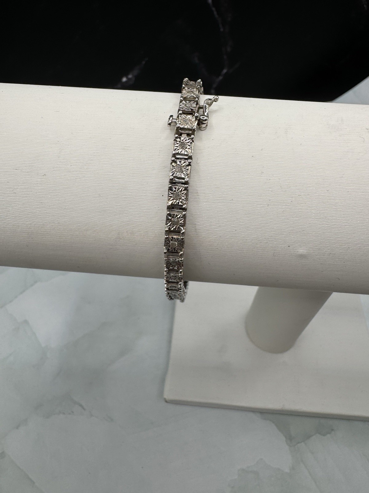 Sterling Silver 925 Tennis Bracelet Square Setting Box Closure 7″