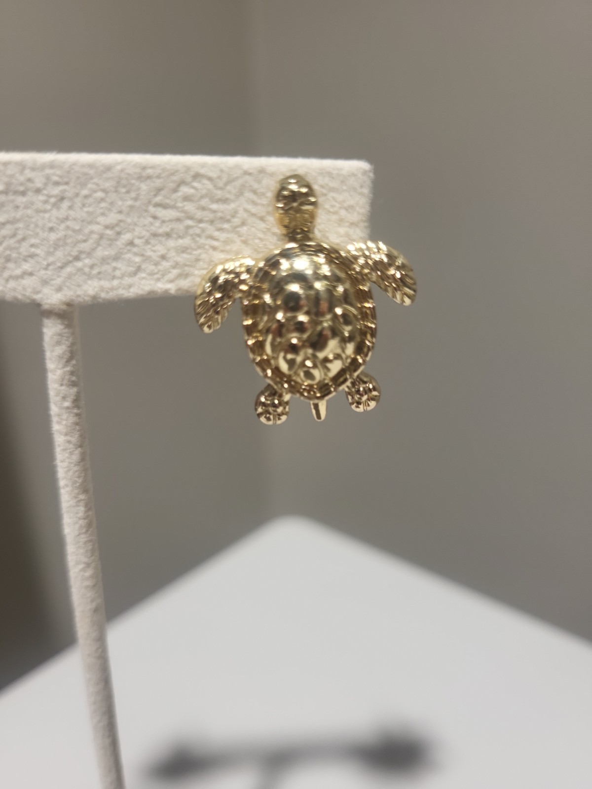 Gold Tone Turtle Stud Earrings 2.5cm