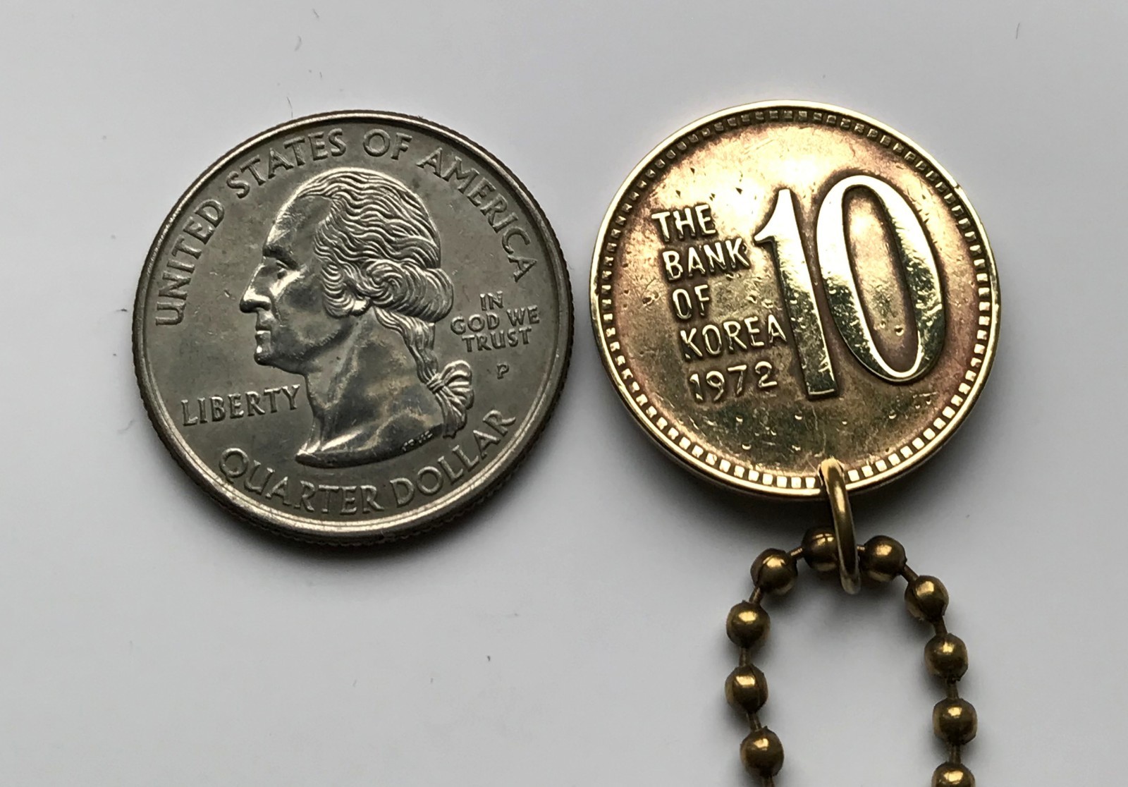 South Korea 10 Won coin pendant Korean Dabotap Pagoda temple Seoul Busan n000108