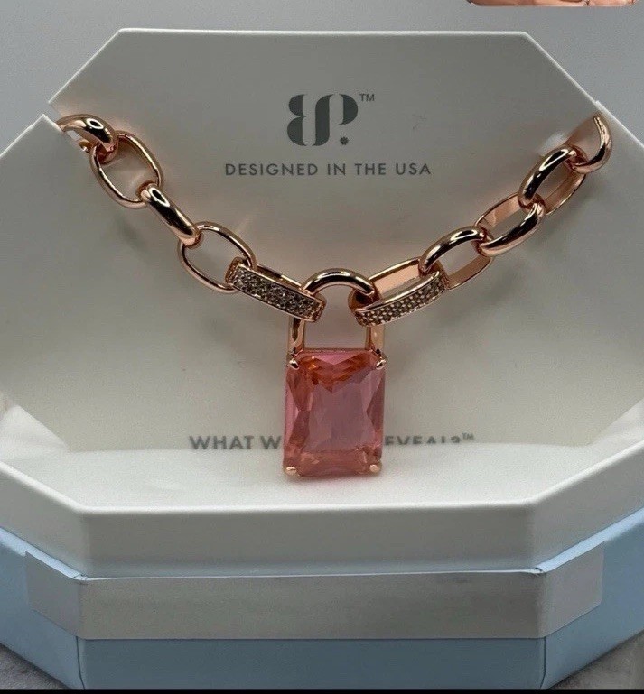 Bomb Party OG Necklace “Modern Muse” Rose Quartz Rose Gold