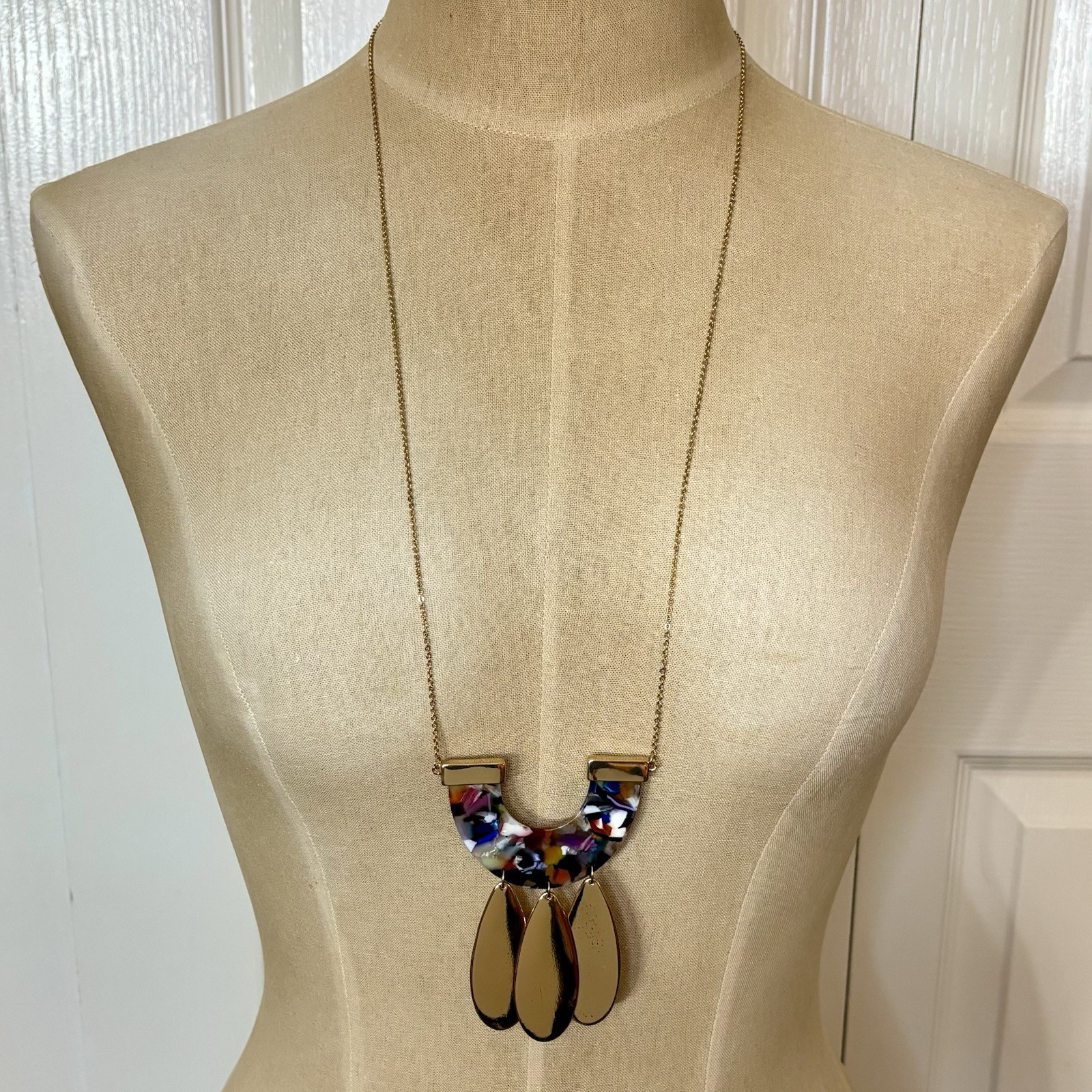 VERSONA GoldTone Teardrop Dangles Multicolor Acrylic Pendant Necklace Adjustable