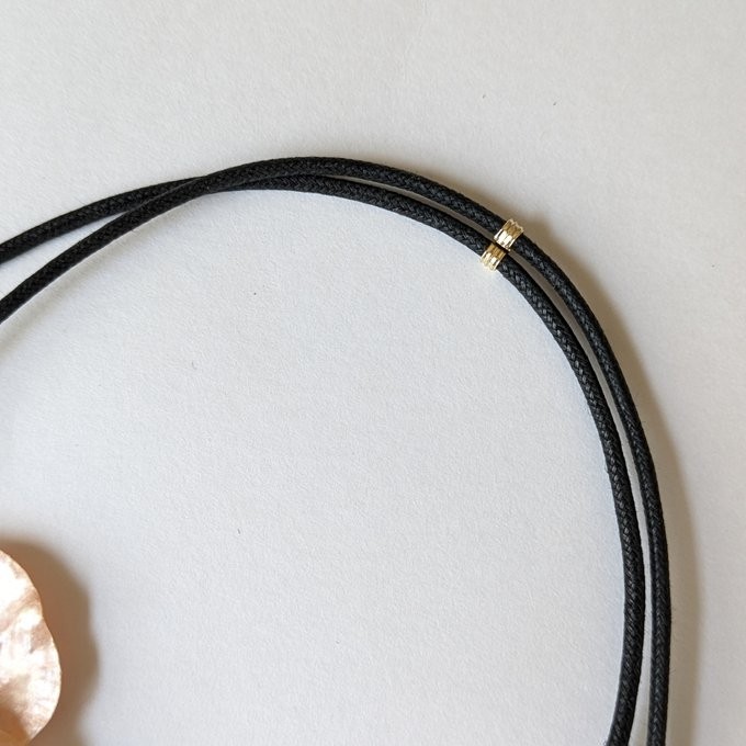 Handmade Japanese Shell Flower Pendant Necklace, Adjustable Boho Coastal Choker