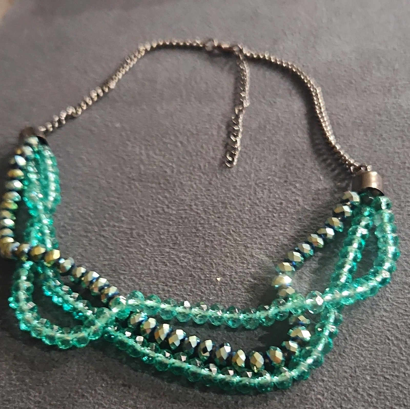 Green Crystal Round Beaded Statement Necklace Chain Adjustable Lobster