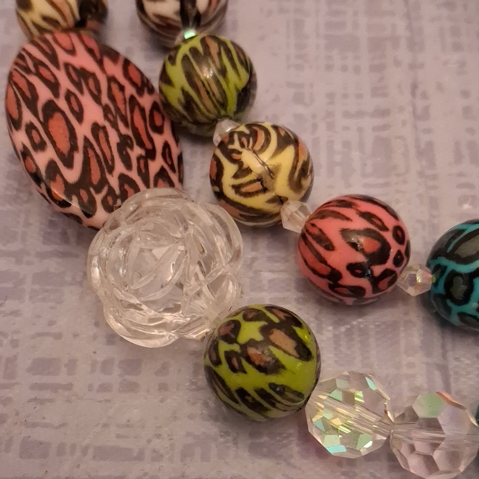 Multicolor Animal Print Statement Necklace Clear Round Glass Beads Lobster Clasp