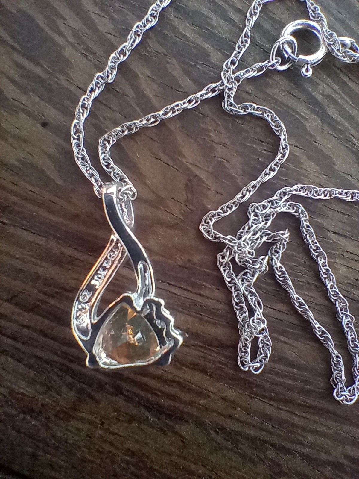 10k White Gold Mystic Topaz With 10k Marked White Gold Chain 18in