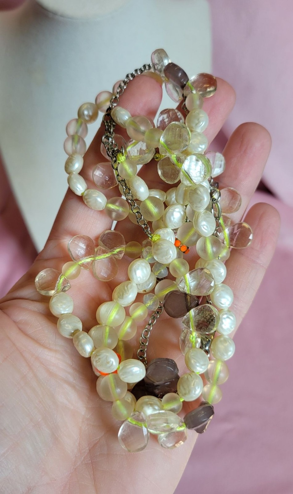 Silver Toned Faux Pearl Tear Drop Faceted Plastic Beaded Layered Necklace N1A