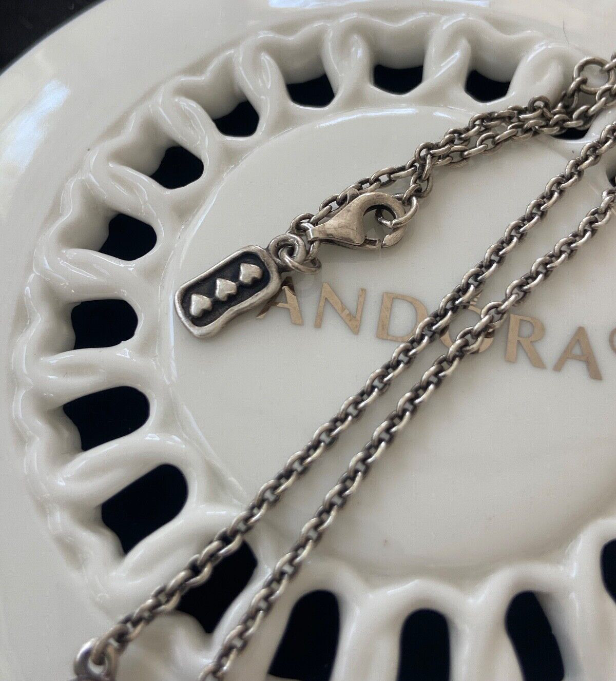 Authentic Pandora RARE FIND Pendant Necklace Size 17 in