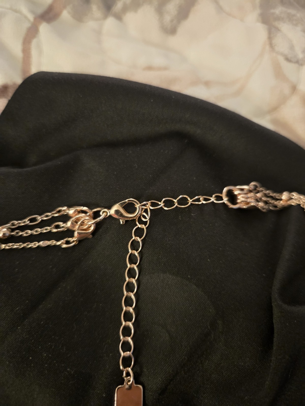 Rose Gold Tone Layered Heart Charm Pendant Necklace, Adjustable And Detachable