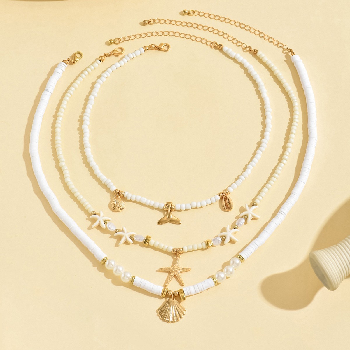 3Pcs/Set Women’s Vintage Soft Ceramic Beaded Ocean-Themed Pendant Necklace