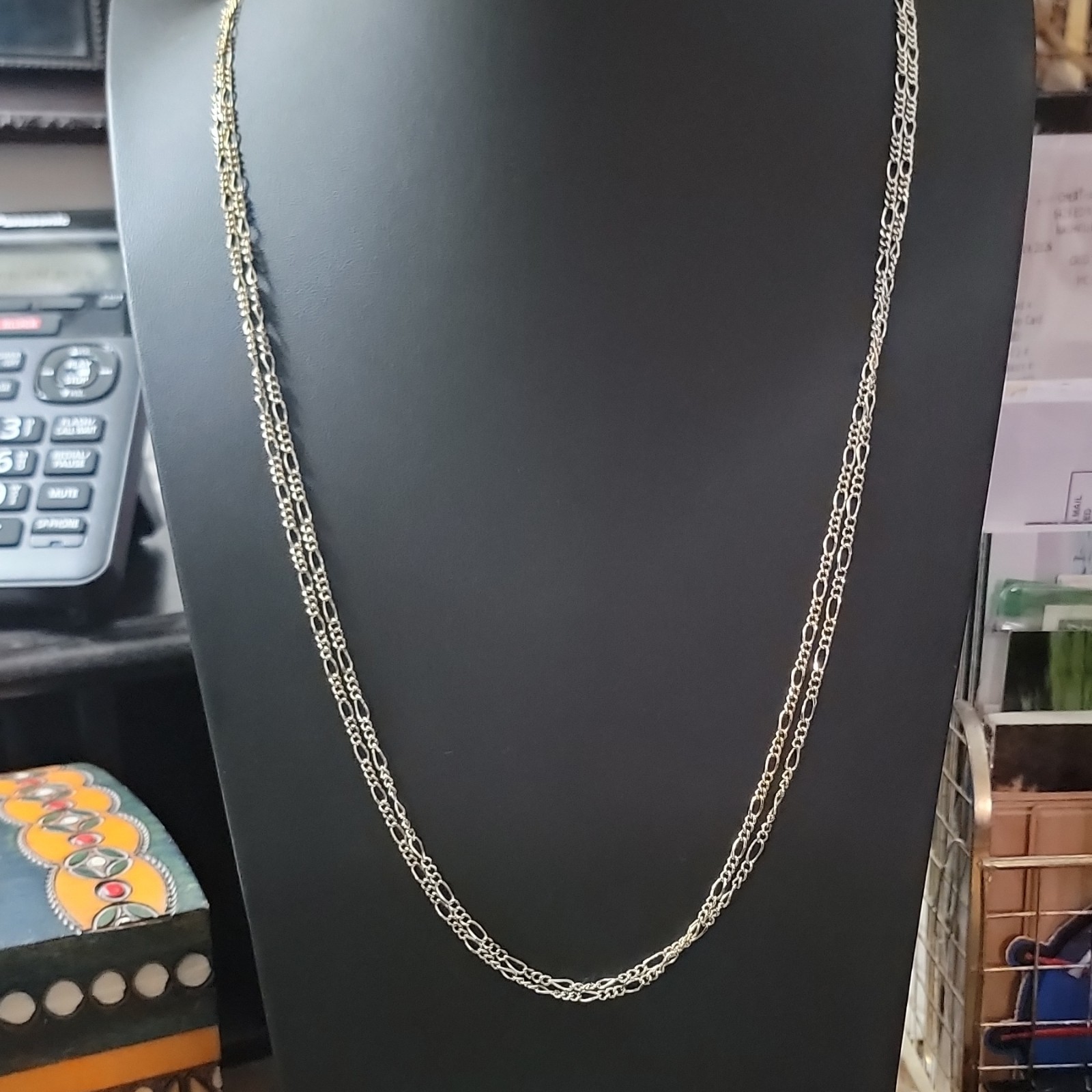 Gold Yellow Gold Tone Figaro Chain Necklace Lobster Clasp No Stone
