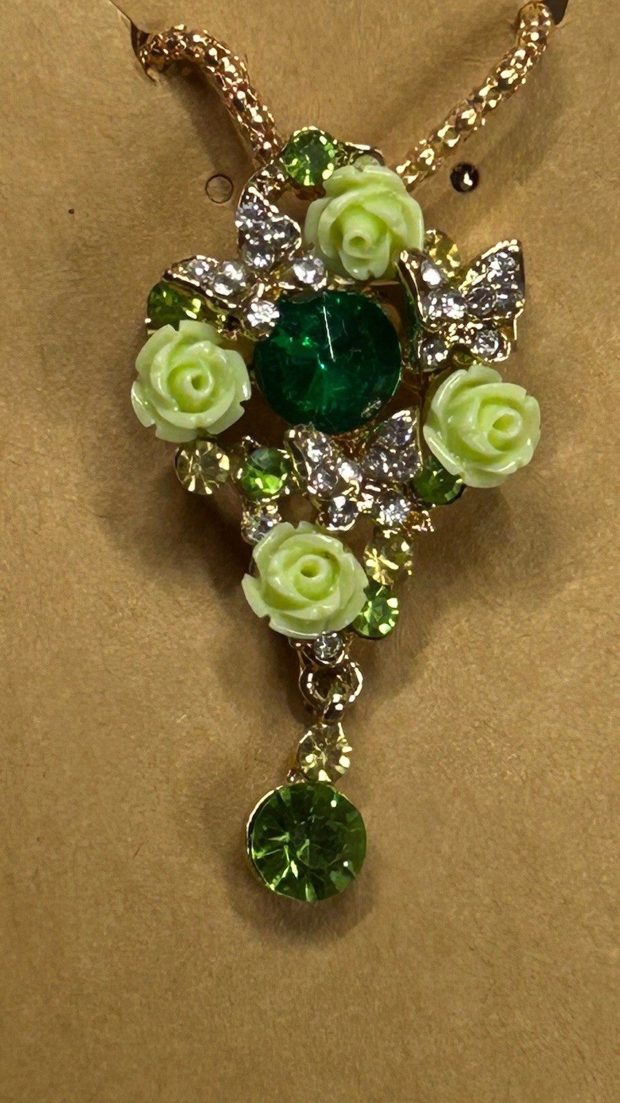 Betsy Johnson Green Acrylic Resin Pearl Rose Crystal Pendant Necklace
