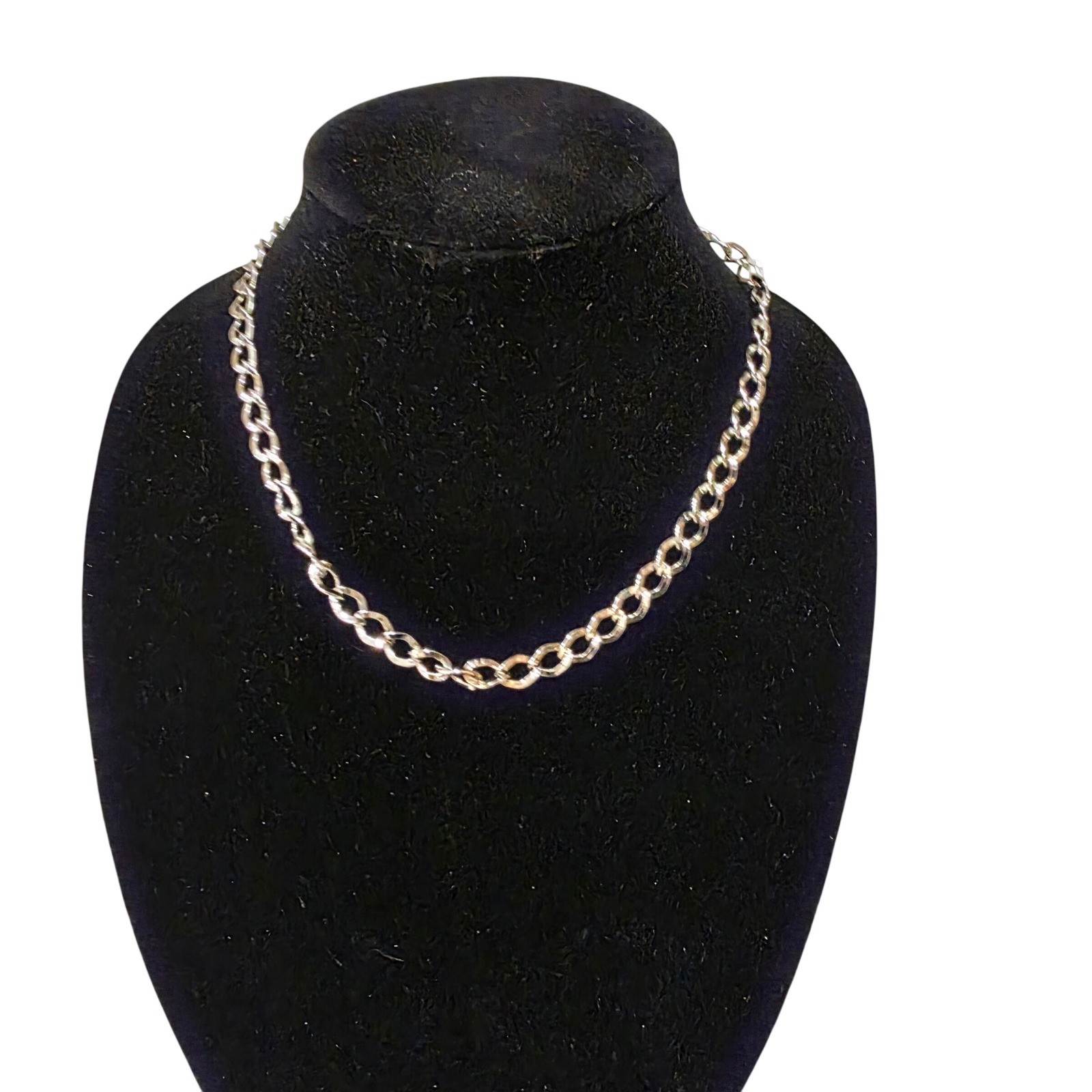 18″ Men Women Silver Tone Link Chain Necklace Classic Elegant Everyday Wear 18g.