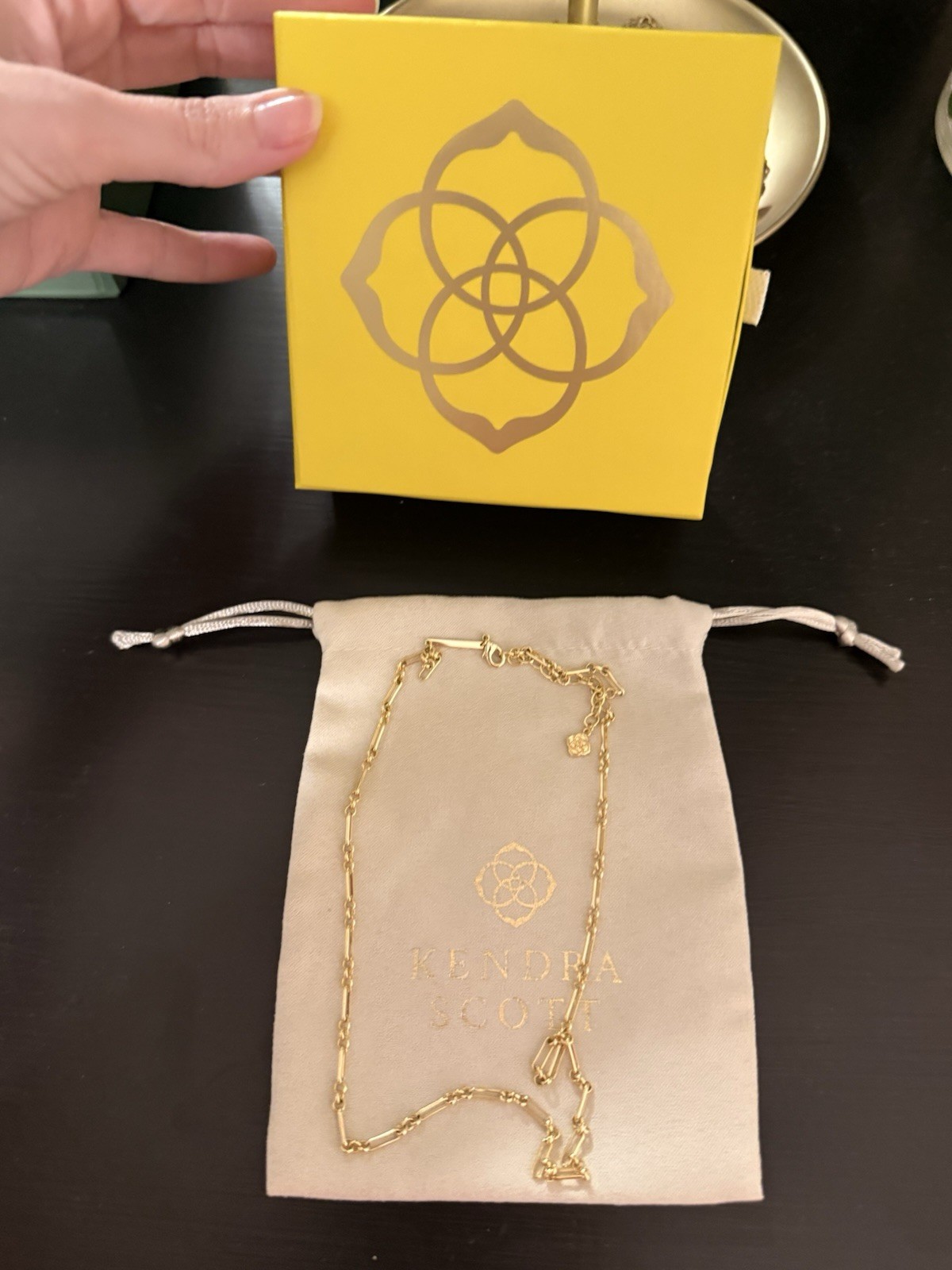 Kendra Scott Link Gold Necklace With Dust Bag