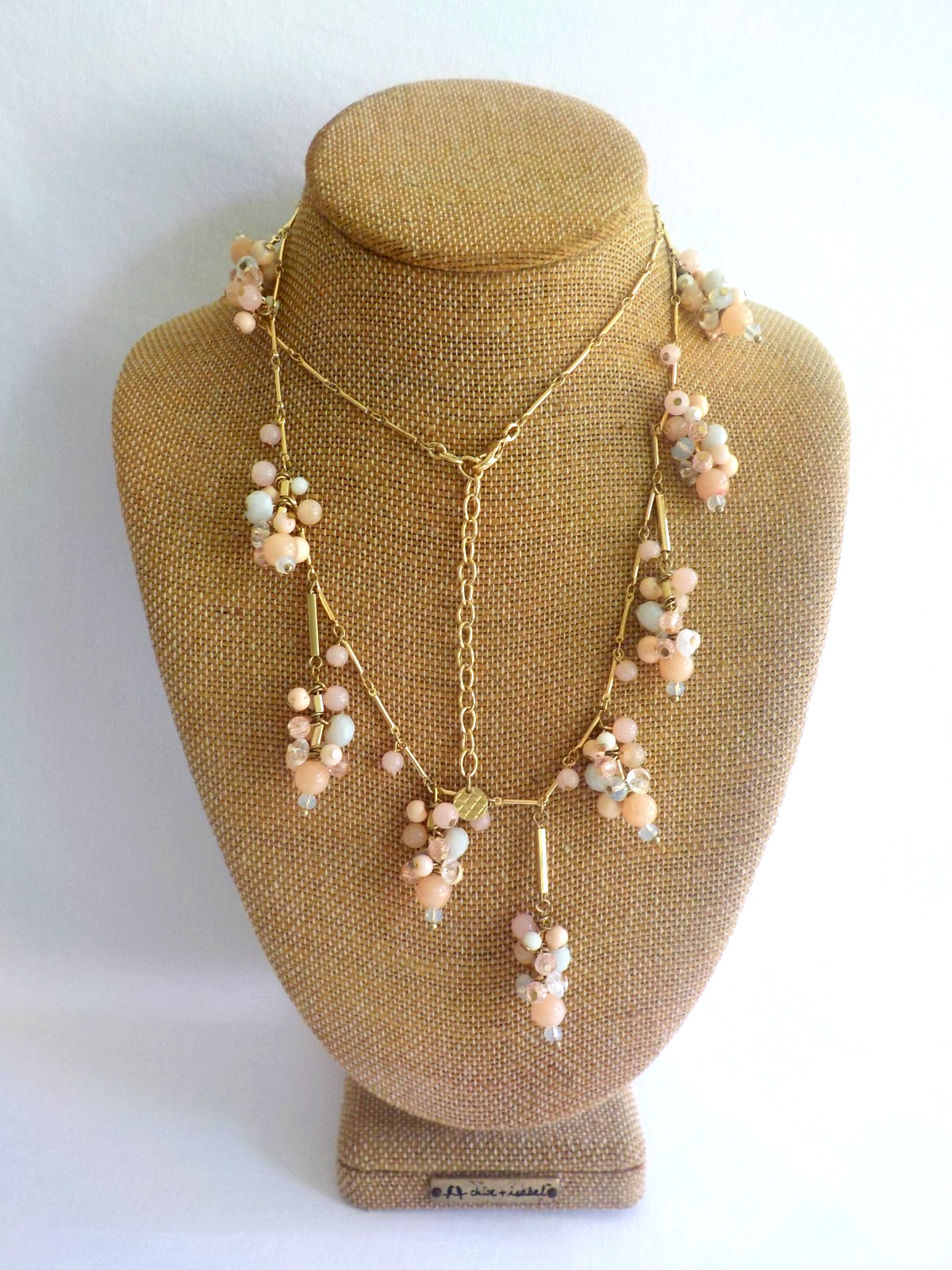 Talbots Dangle Necklace Plastic Gold Tone Metal Long Beads Peach Pink Cluster