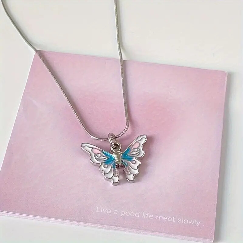 Elegant Butterfly Pendant Necklace Perfect for Daily Wear and Gifting