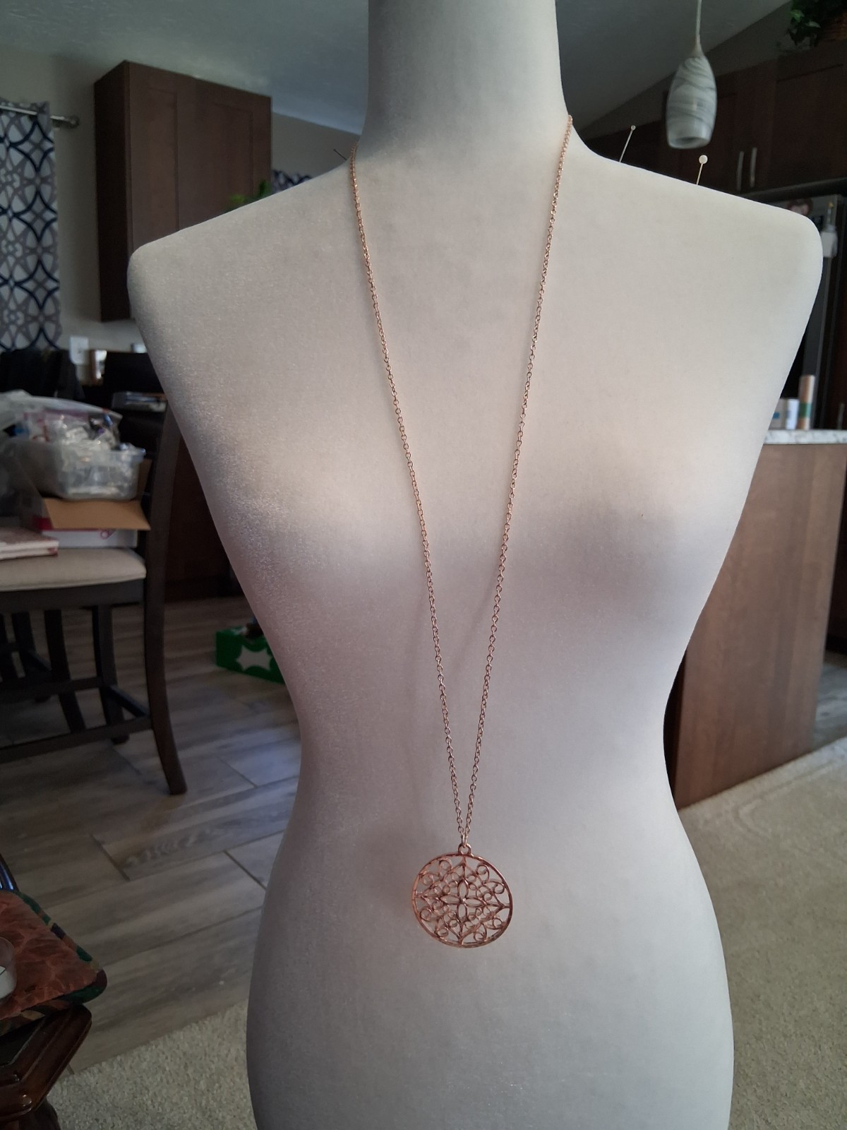 Cable Chain Round Geometric Filigree Charm Pendant Long Necklace