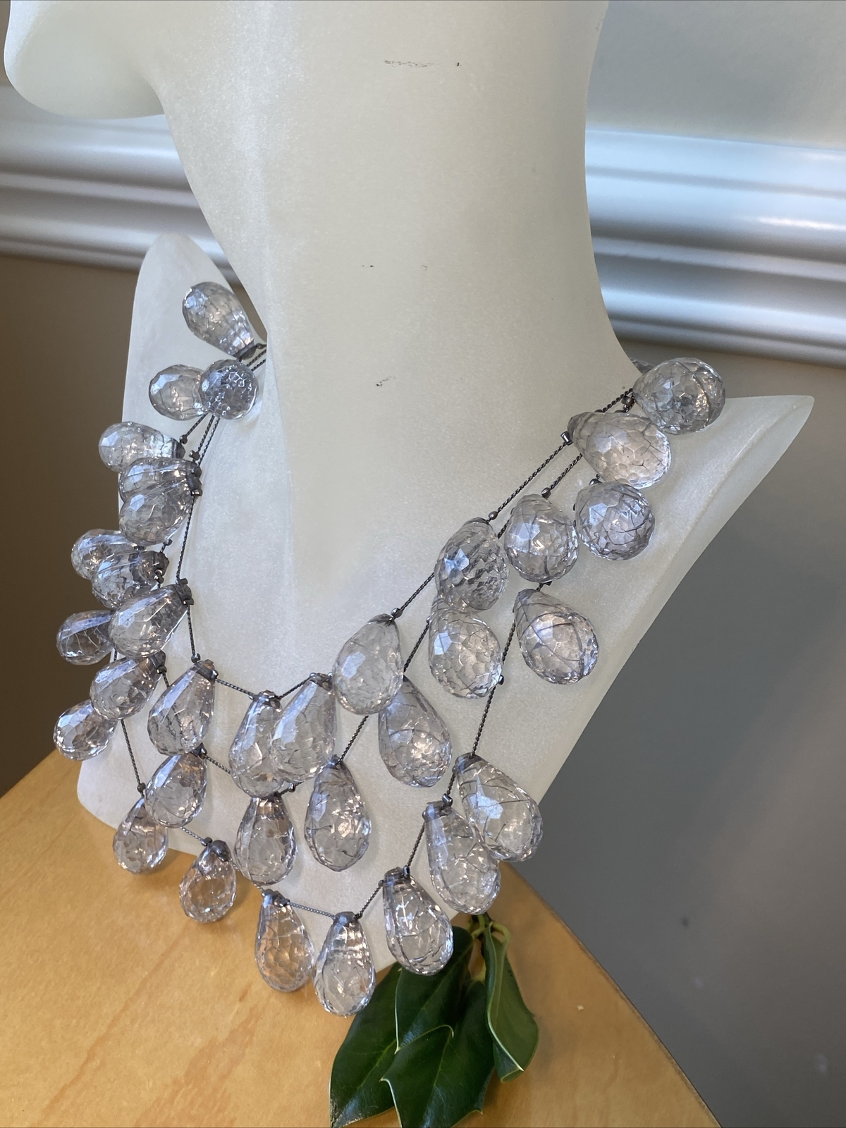 Vintage Clear Lucite Fringe Heavy Necklace Estate Jewelry Pre-Owned 18″+2″