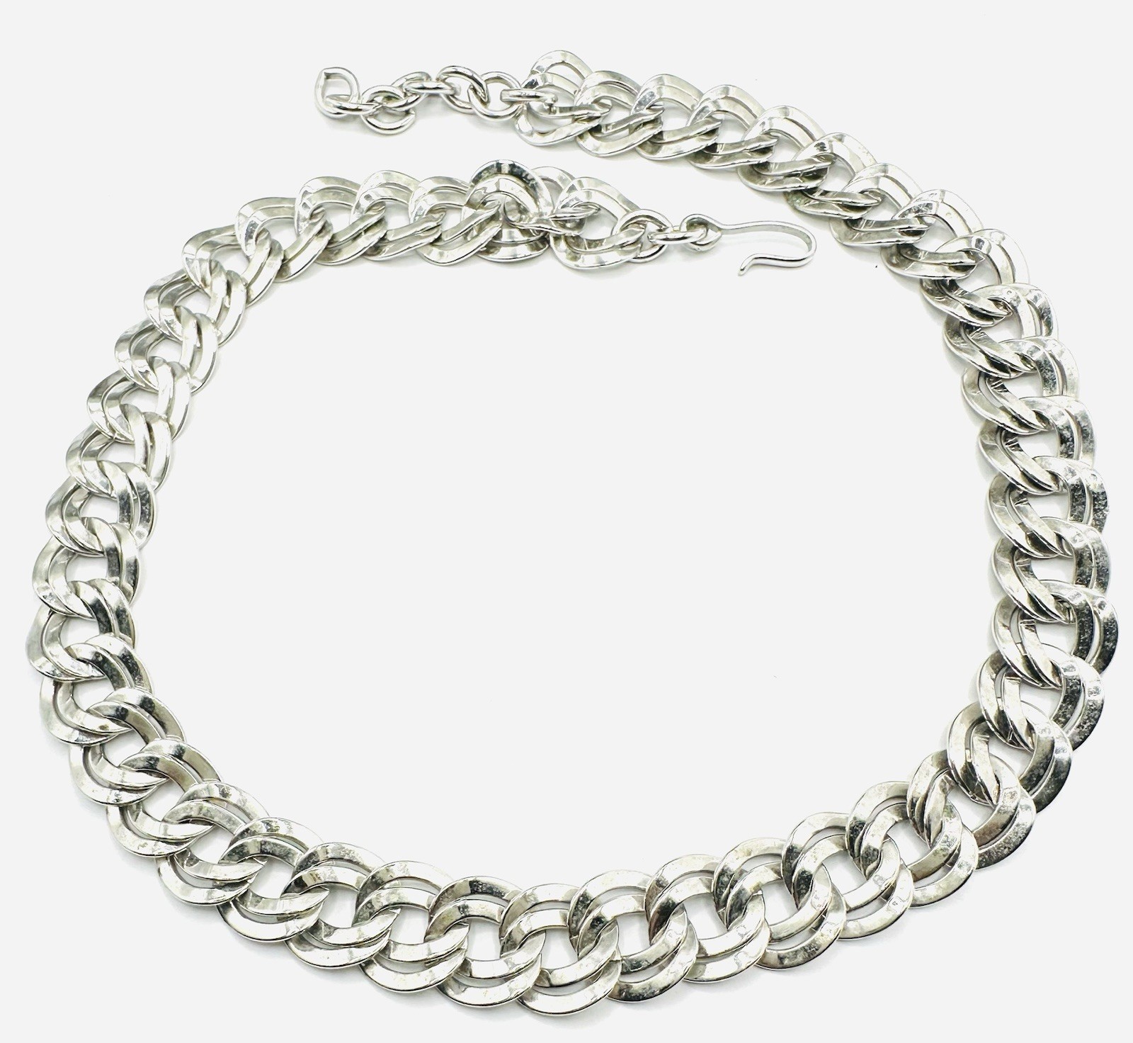 MONET SILVERTONED WITH DOUBLE LINKS HOOK CLASP NECKLACE# 23-26