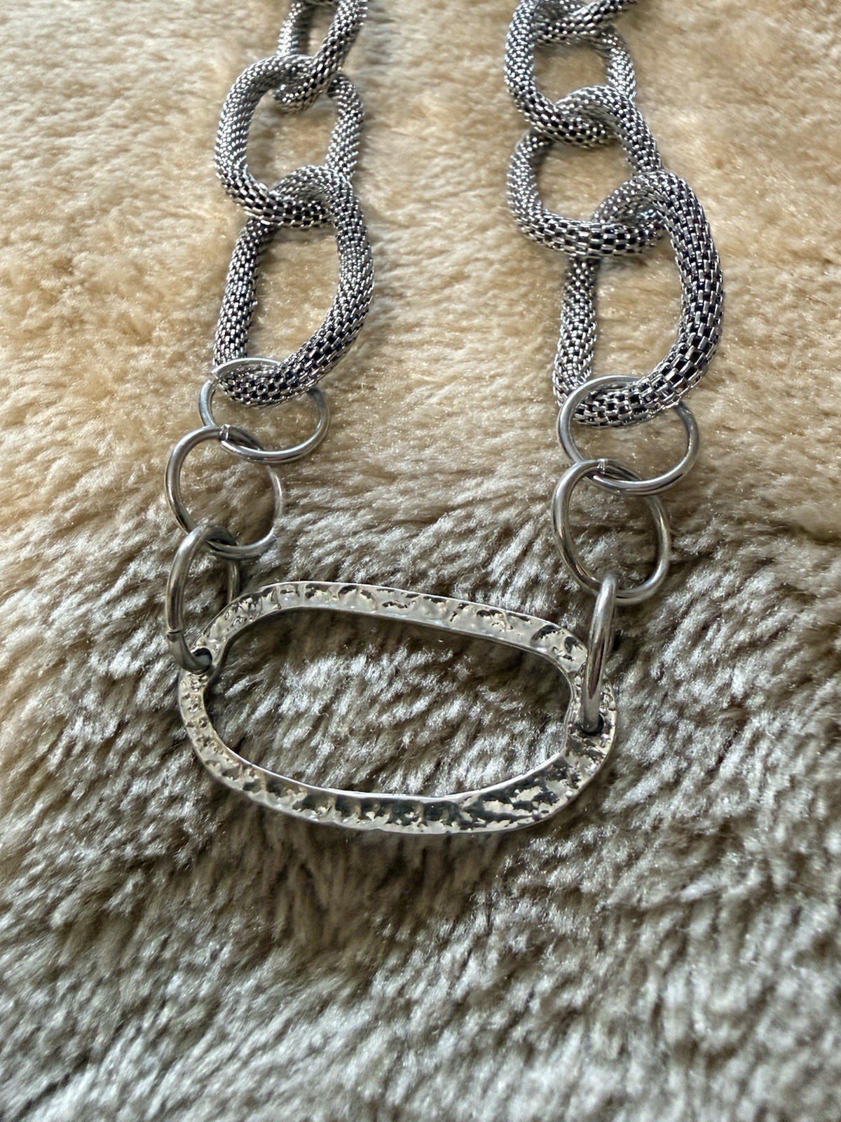 Versona oval link silver tone necklace New