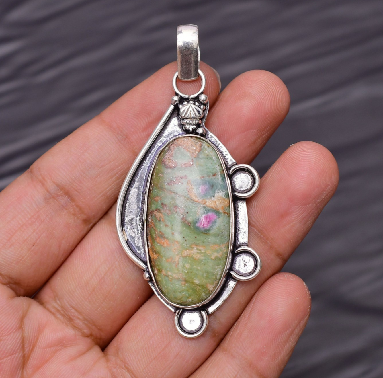 Ruby Fuchsite Gemstone 925 Sterling Silver Jewelry Pendant 2.44″